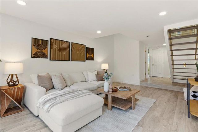 1010 Polk Lane, San Jose, CA 95117