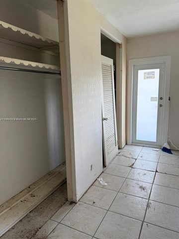 630 Layne Blvd 219, Hallandale Beach, FL 33009