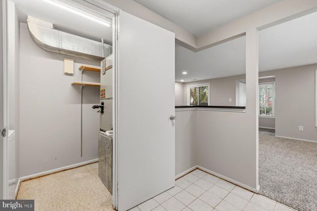 9616 BRASSIE WAY, Gaithersburg, MD 20886