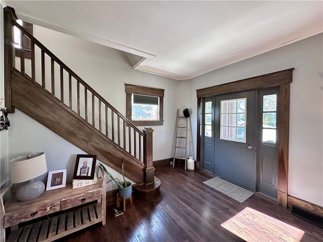 419 W Neshannock Ave, New Wilmington Boro, PA 16142