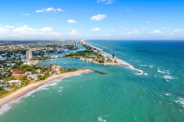 3801 NE 22nd Terrace 2, Lighthouse Point, FL 33064