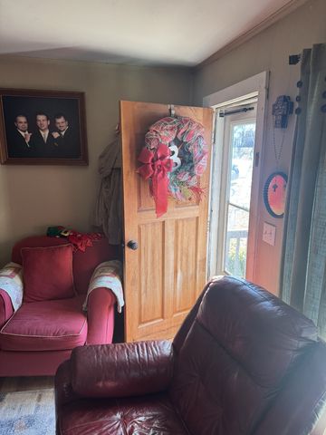 100 Indian Creek Rd, Mc Ewen, TN 37101