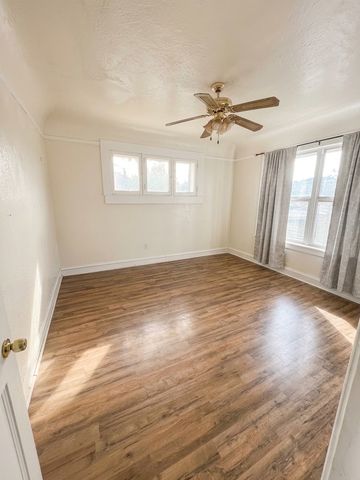 1133 E 81st Place 3, Chicago, IL 60619