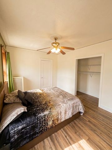 1133 E 81st Place 3, Chicago, IL 60619