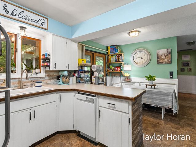 3120 Dalson Road, Twin Lake, MI 49457