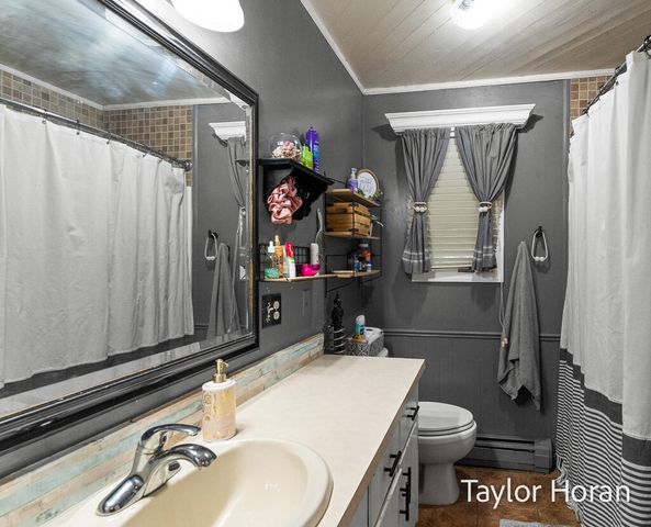 3120 Dalson Road, Twin Lake, MI 49457
