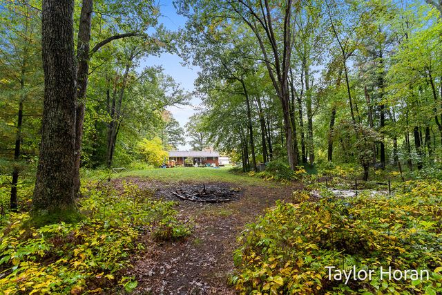 3120 Dalson Road, Twin Lake, MI 49457