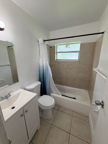 4141 SW 20TH Street 1-5, West Park, FL 33023