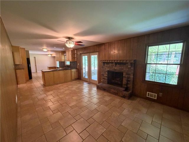 3887 Menlo Drive, Atlanta, GA 30340