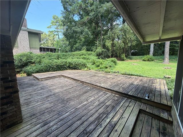 3887 Menlo Drive, Atlanta, GA 30340
