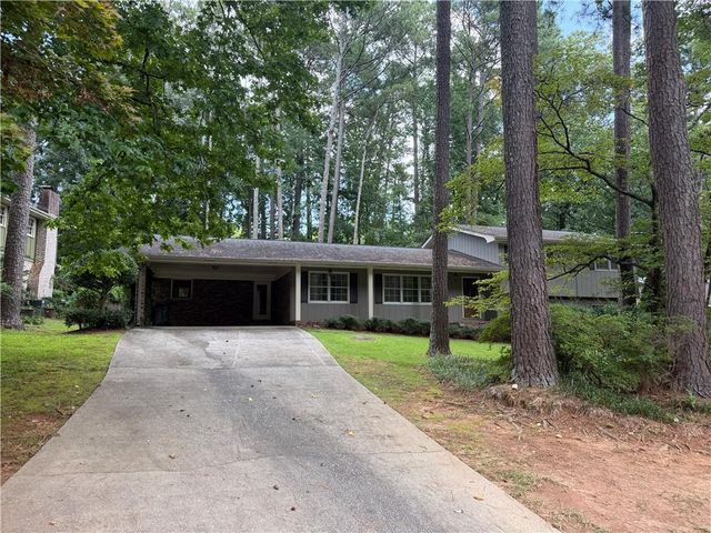 3887 Menlo Drive, Atlanta, GA 30340