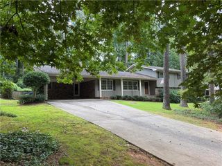 3887 Menlo Drive, Atlanta, GA 30340