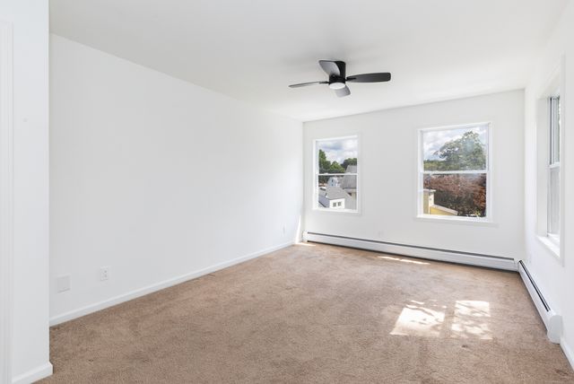 8 James Street, Danbury, CT 06810