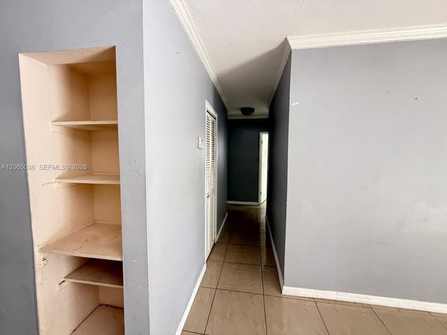 951 NE 157th Terrace, North Miami Beach, FL 33162