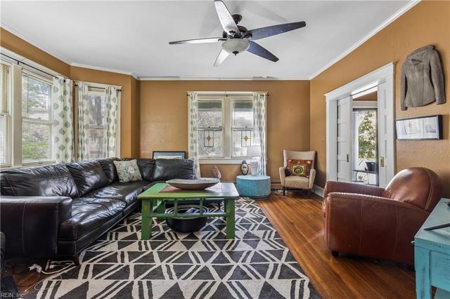 318 56th ST, Newport News, VA 23607