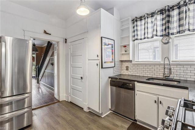 318 56th ST, Newport News, VA 23607