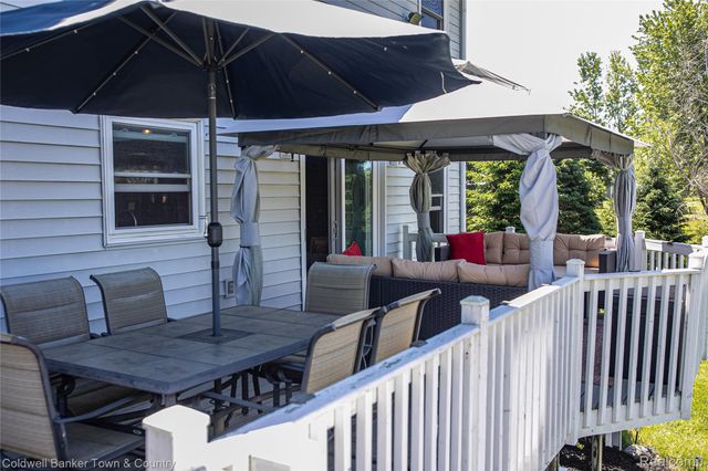 717 N Youngs Road, Attica Township, MI 48412