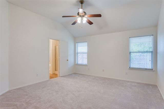 10837 Braemoor Drive, Fort Worth, TX 76052