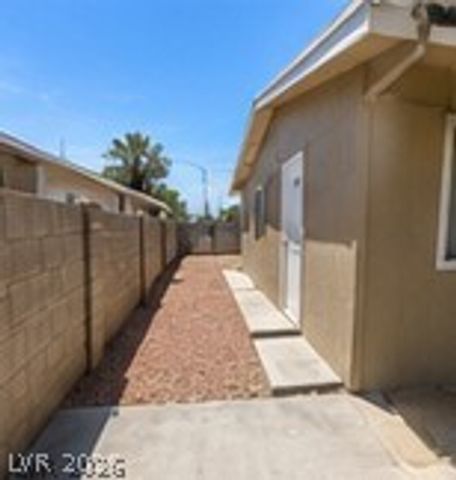 3078 Palmdale Street, Las Vegas, NV 89121