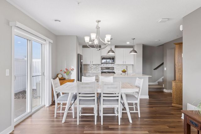 8067 Abercrombie Lane, Woodbury, MN 55129