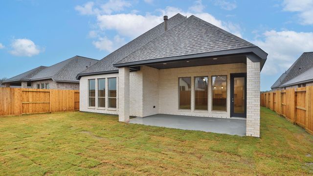 12034 Jacob Lane, Mont Belvieu, TX 77523