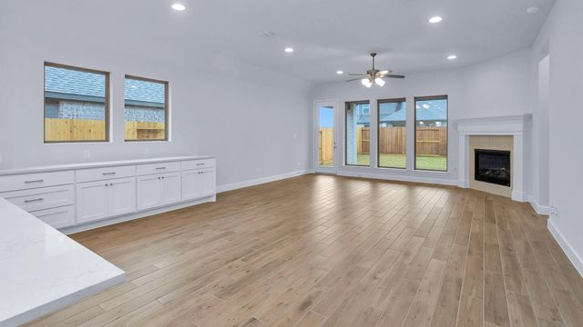 12034 Jacob Lane, Mont Belvieu, TX 77523