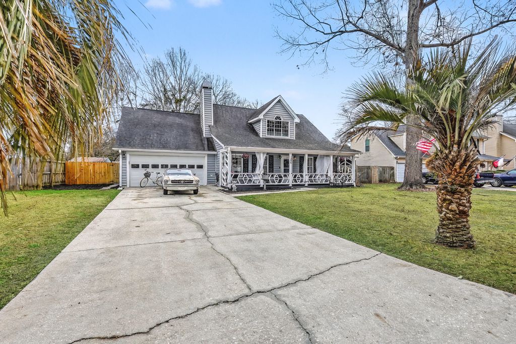 Image 47 of property listing at 1590 Wabeek Way, Charleston, SC 29414