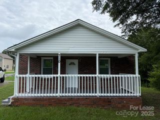 710 Oliver Street, Gastonia, NC 28052