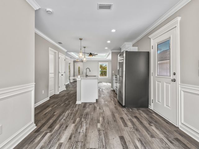 46 Lake Ellen Drive, Wakulla, FL 32327