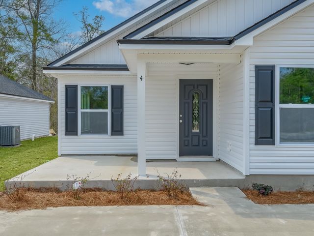 46 Lake Ellen Drive, Wakulla, FL 32327