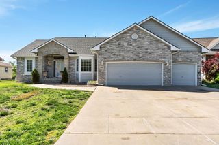 12218 E Andrea St, Wichita, KS 67207