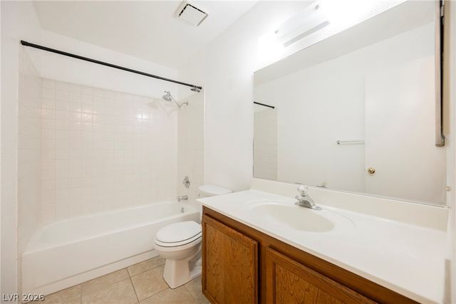 7944 Calico Vista Boulevard 201, Las Vegas, NV 89128