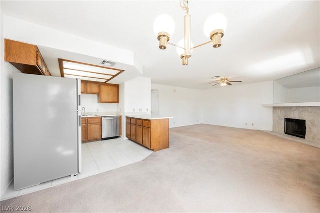 7944 Calico Vista Boulevard 201, Las Vegas, NV 89128