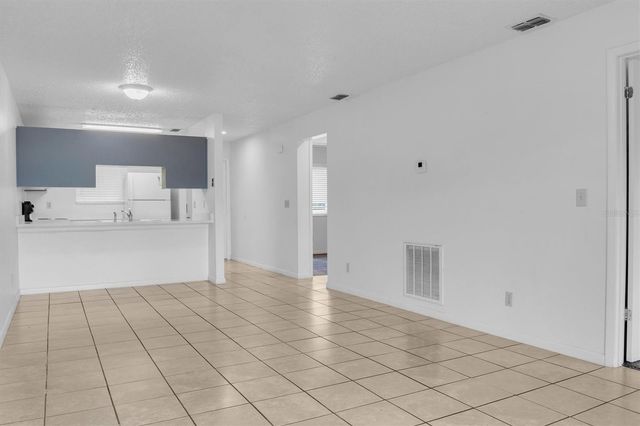 39132 COUNTY ROAD 54 2066, Zephyrhills, FL 33542