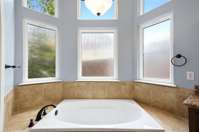 7239 N Hearthstone Green Drive, Houston, TX 77095