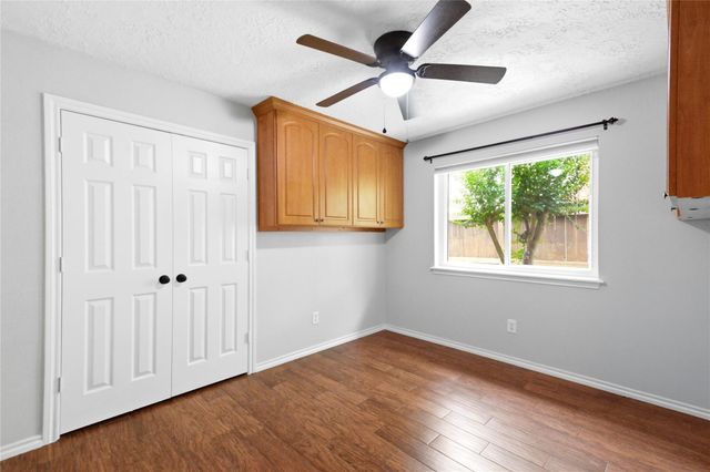 7239 N Hearthstone Green Drive, Houston, TX 77095