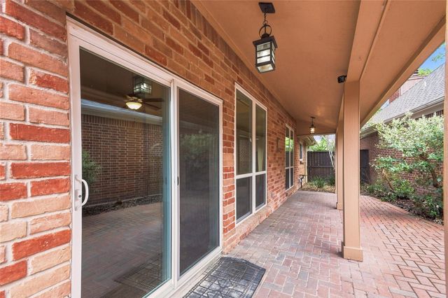7239 N Hearthstone Green Drive, Houston, TX 77095