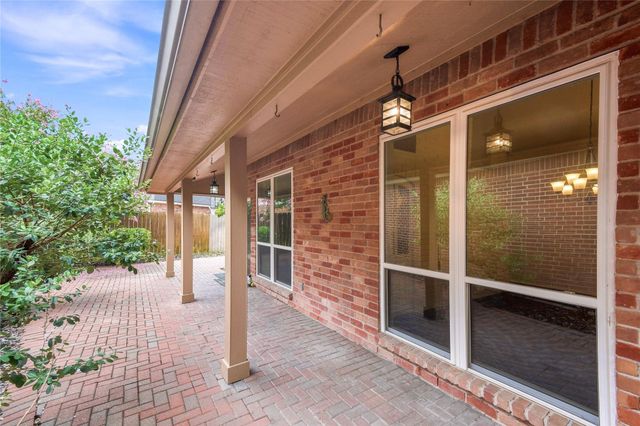 7239 N Hearthstone Green Drive, Houston, TX 77095