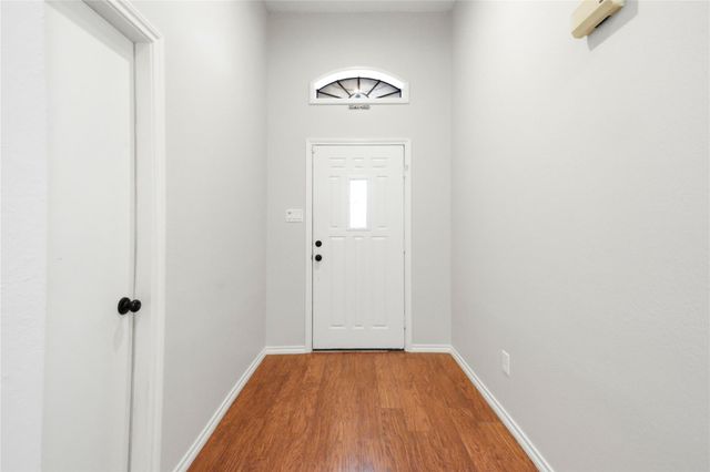 7239 N Hearthstone Green Drive, Houston, TX 77095
