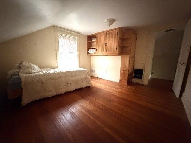 34 Lenox St, Fitchburg, MA 01420