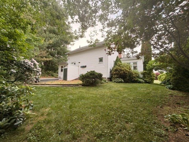 34 Lenox St, Fitchburg, MA 01420