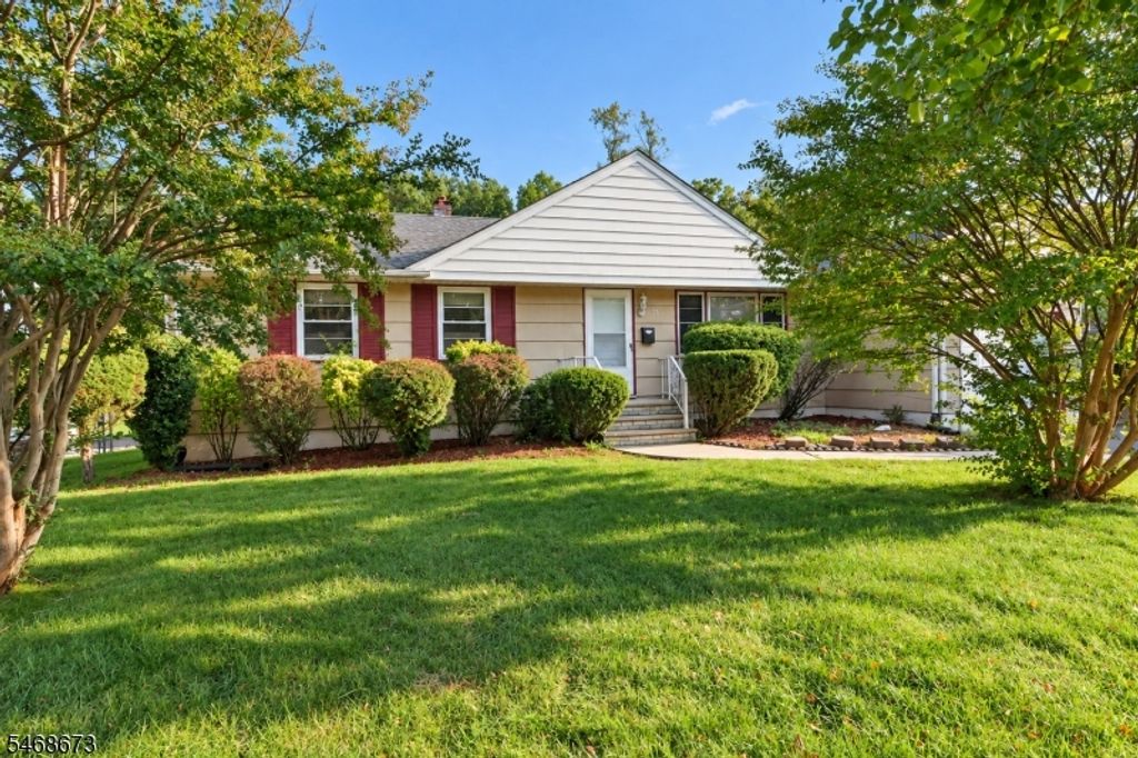 25 Valley View Rd, Hillside Twp., NJ 07205 — exterior