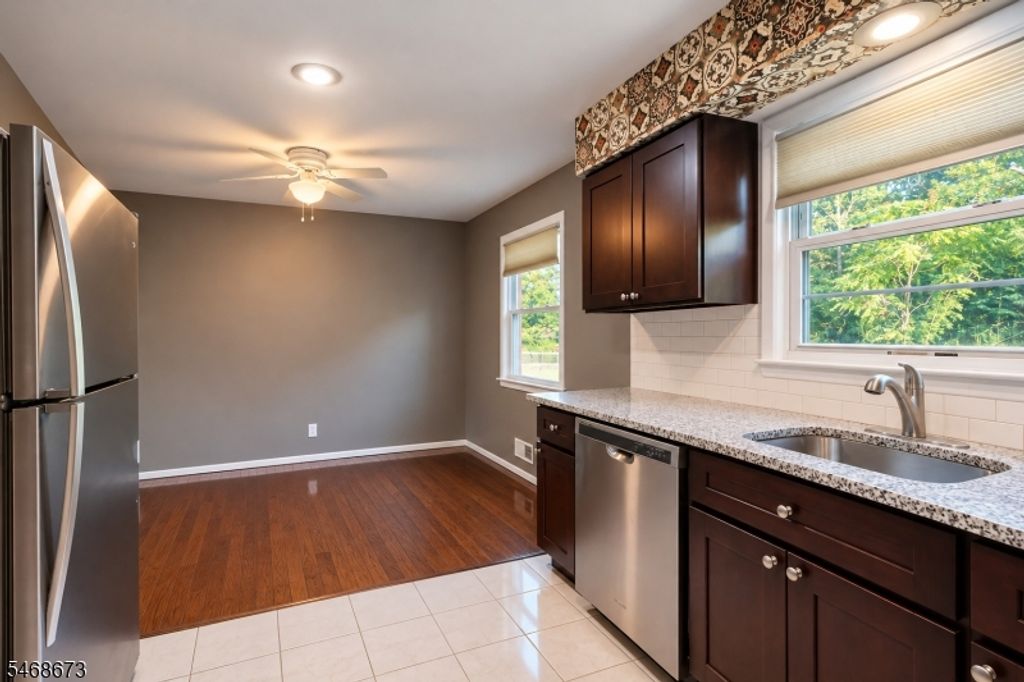 25 Valley View Rd, Hillside Twp., NJ 07205 — photo 4