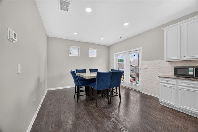 444 Lance View Lane, Lawrenceville, GA 30045