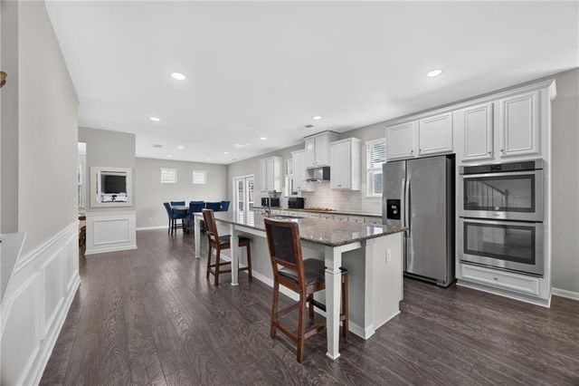 444 Lance View Lane, Lawrenceville, GA 30045