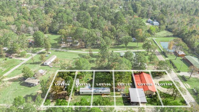 858 Big Hawg Dr, Trinity, TX 75862