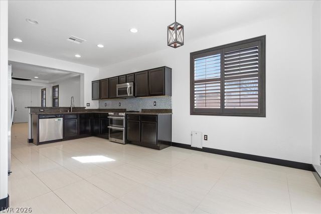 369 Hillhead Court, Las Vegas, NV 89148