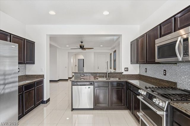 369 Hillhead Court, Las Vegas, NV 89148