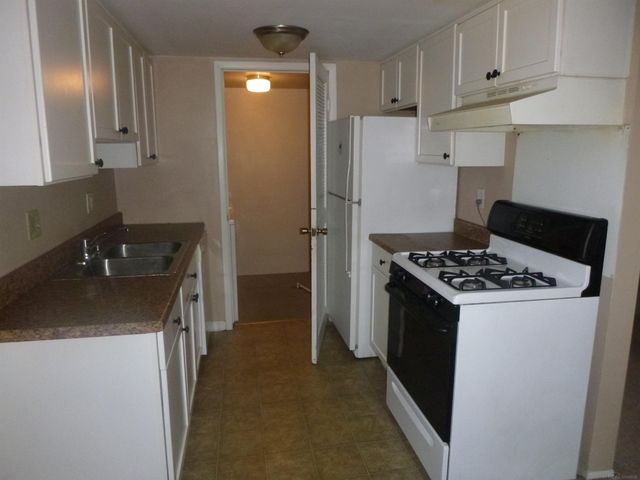 34272 Garfield Circle, Fraser, MI 48026
