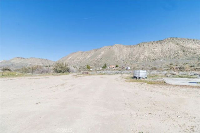 5668 Eaglestone, Phelan, CA 92371